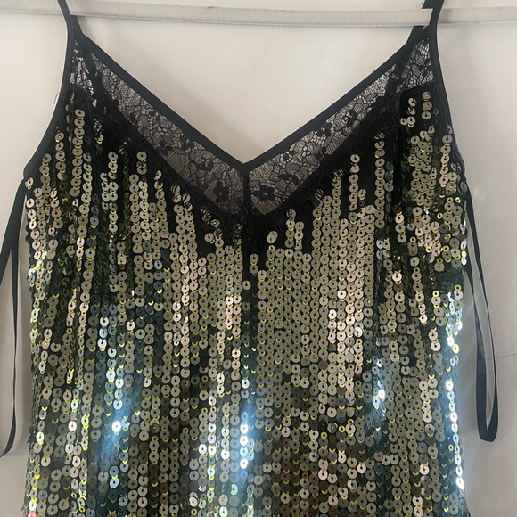 Like new sequin & lace cocktail dress - Picture 2 of 5